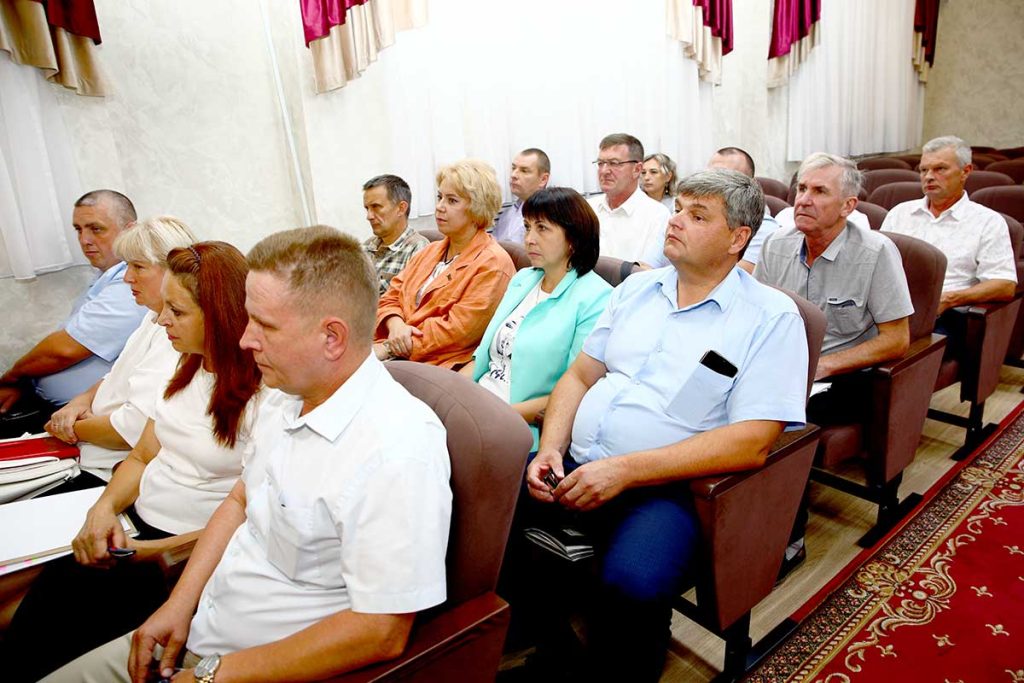 Климовчанам вручены награды за спасение человека на пожаре