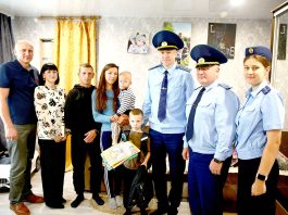 Коллектив прокуратуры Климовичского района участвует в акции «Соберем портфель вместе»