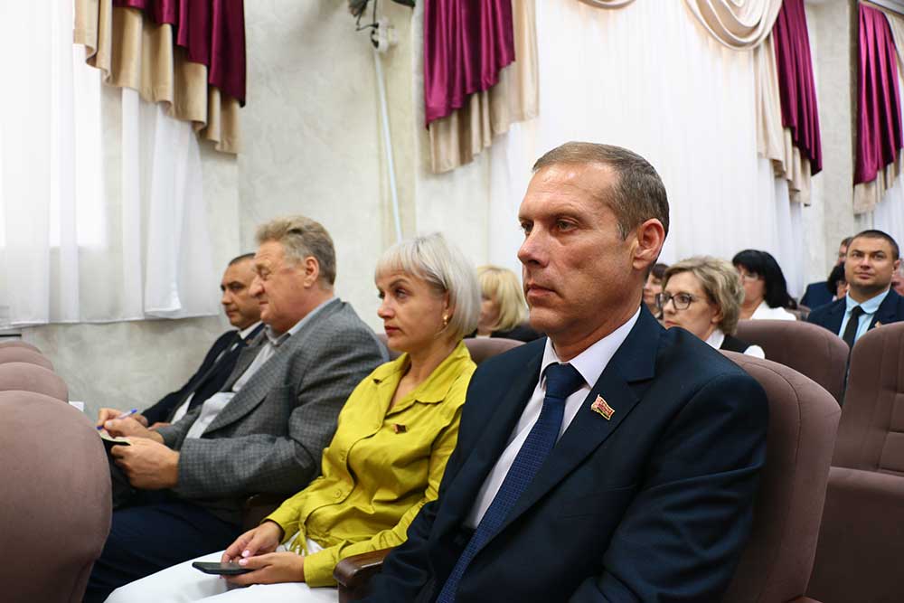 Какие задачи перед активом района были поставлены на аппаратном совещании в райисполкоме