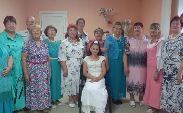 В Климовичском РЦСОН прошла праздничная концертная программа «До свидания, лето!» Главная