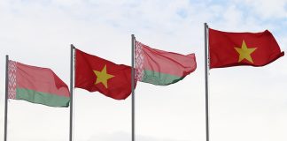 Беларусь рассчитывает на динамику контактов с Вьетнамом за счет новых проектов и инициатив — Лукашенко