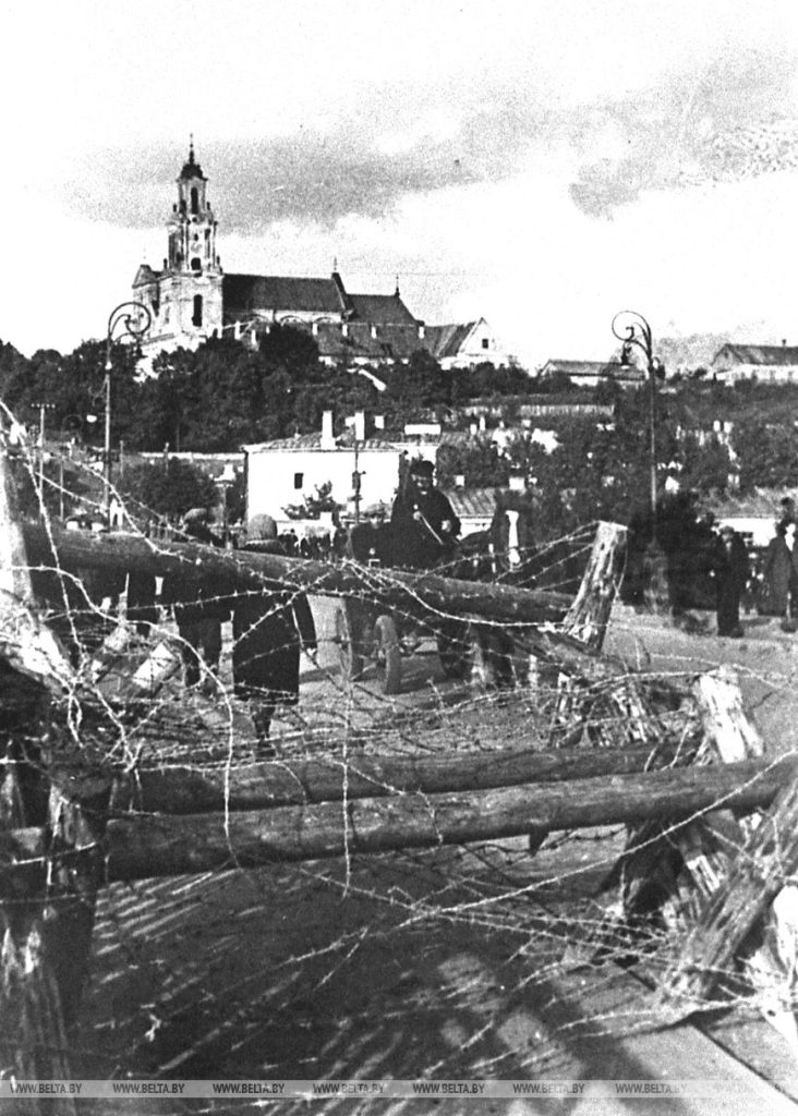 Символ сплоченности и исторической справедливости. День народного единства отмечают в Беларуси