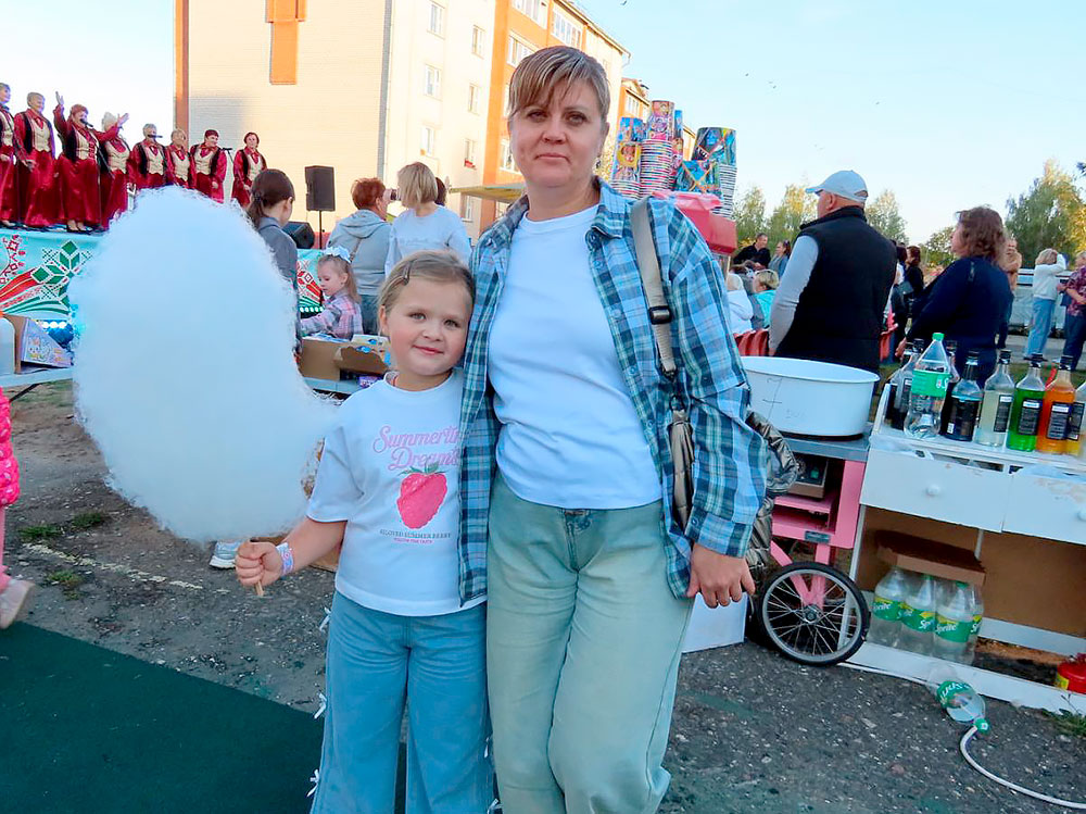 Как климовчане отмечали Праздник двора в переулке Революционном