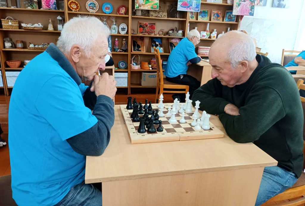Команда Климовичского РЦСОН стала абсолютным чемпионом зонального шахматно-шашечного турнира в Черикове