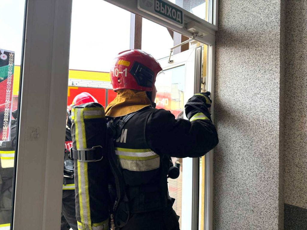 В Климовичах спасатели и работники ПУ «Климовичигаз» провели совместные учения