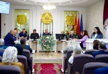 Профилактику семейного неблагополучия обсудили в Климовичском райисполкоме