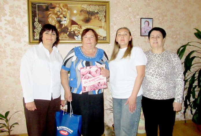 Зонтова