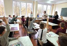 Климовичский аграрный колледж посетили учащиеся школ района
