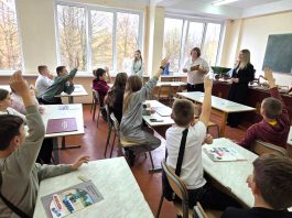 Климовичский аграрный колледж посетили учащиеся школ района